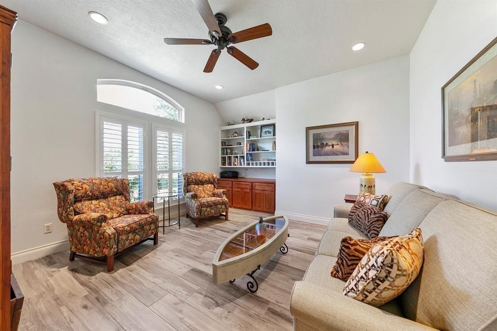 27111 Clay Road, Katy, TX 77493 27111 Clay Road, Katy, TX 77493