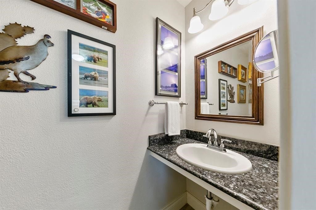 27111 Clay Road, Katy, TX 77493 27111 Clay Road, Katy, TX 77493