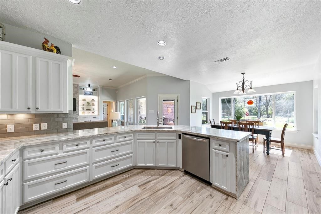 27111 Clay Road, Katy, TX 77493 27111 Clay Road, Katy, TX 77493