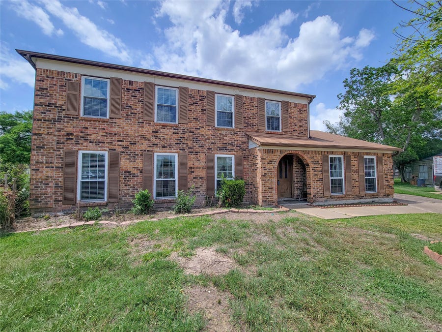 Property photo for 18318 Wild Willow Lane, Katy, TX