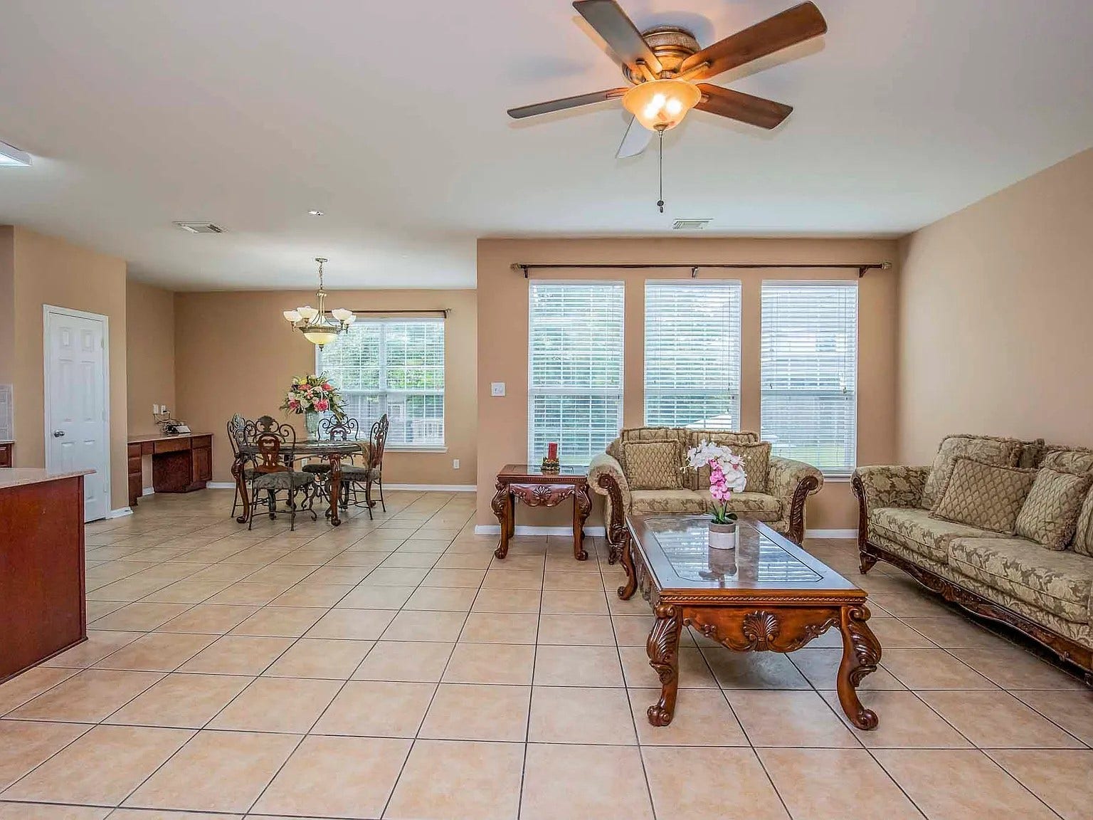 29742 Legends Green Drive, Spring, TX 77386 29742 Legends Green Drive, Spring, TX 77386