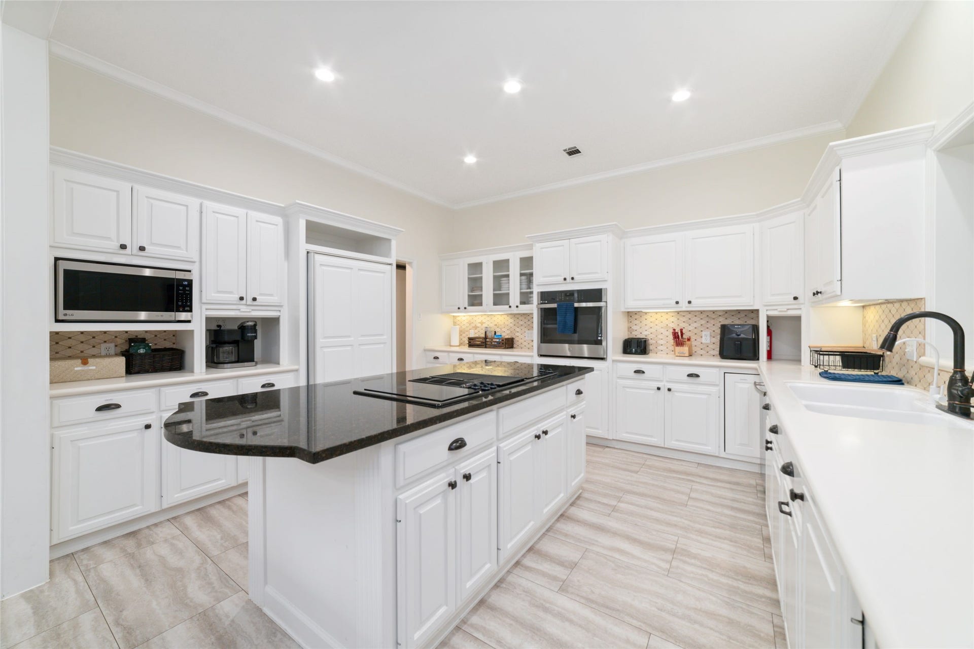 601 Brandon Road, Conroe, TX 77302