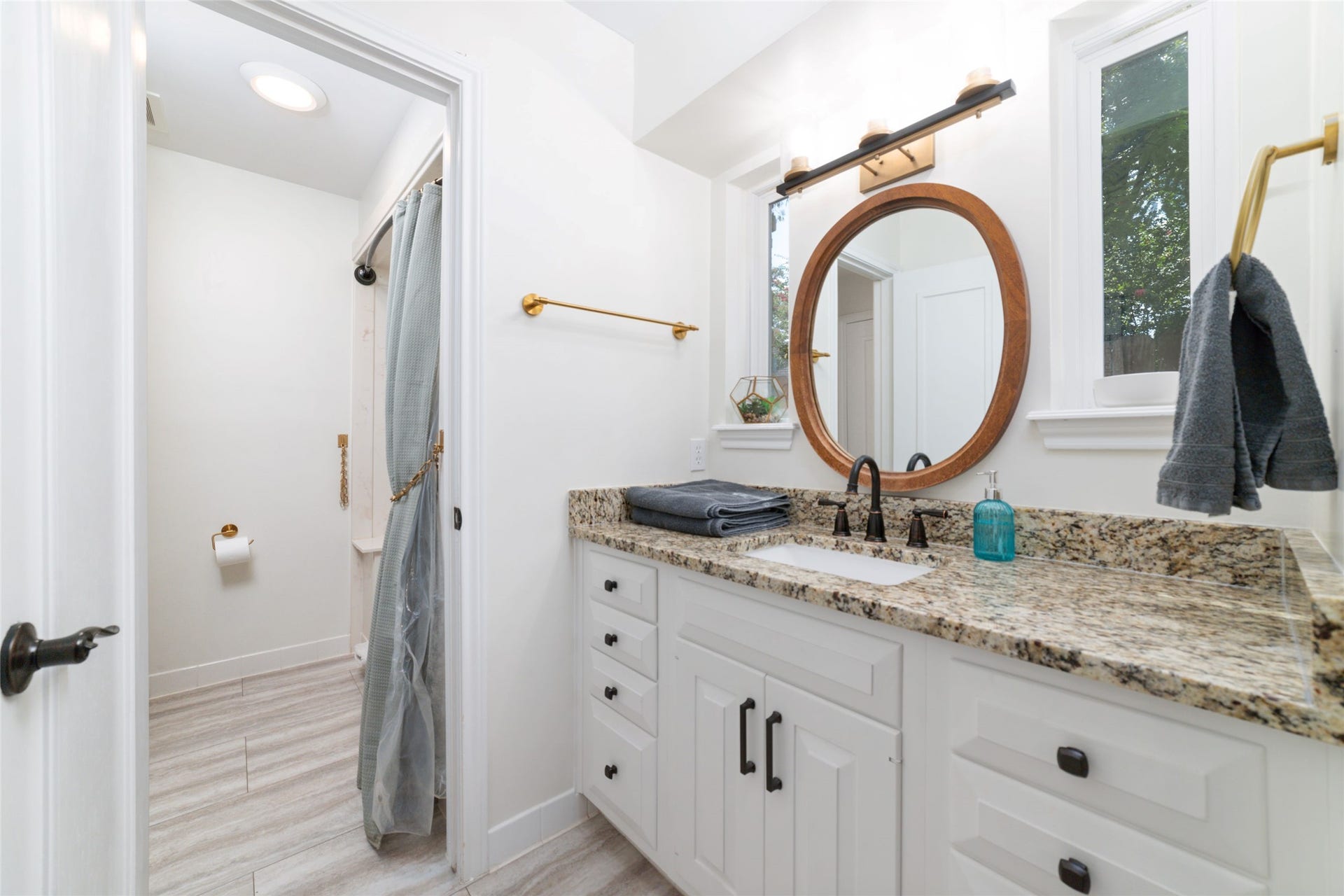 601 Brandon Road, Conroe, TX 77302