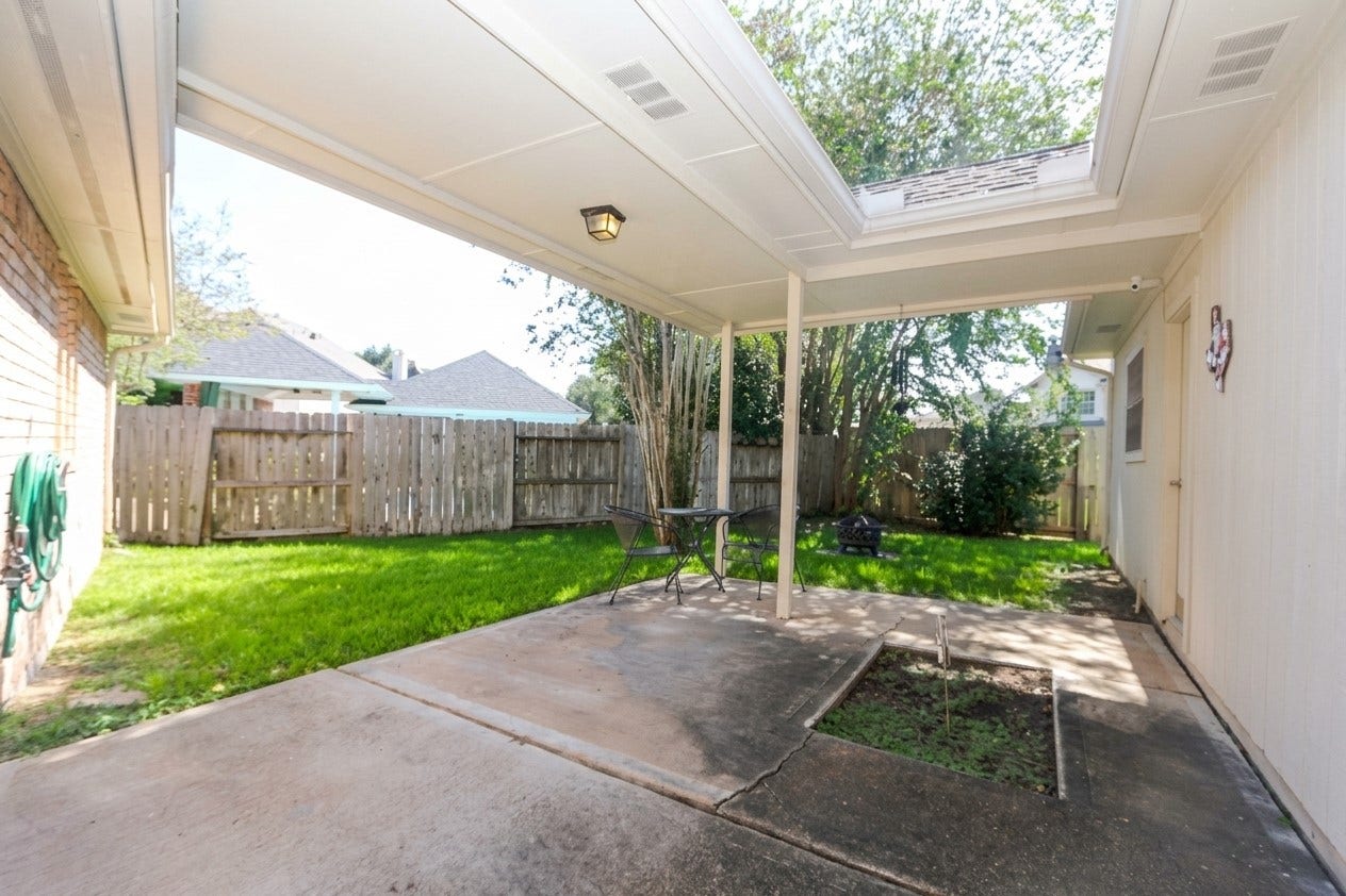 17315 Lantana Drive, Sugar Land, TX 77479 17315 Lantana Drive, Sugar Land, TX 77479