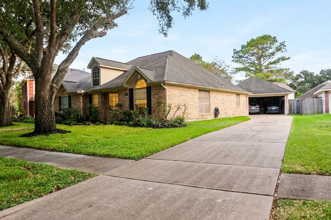 17315 Lantana Drive, Sugar Land, TX 77479 17315 Lantana Drive, Sugar Land, TX 77479