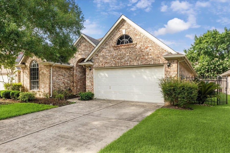 Property photo for 12319 Georgetown Park Court, Pasadena, TX