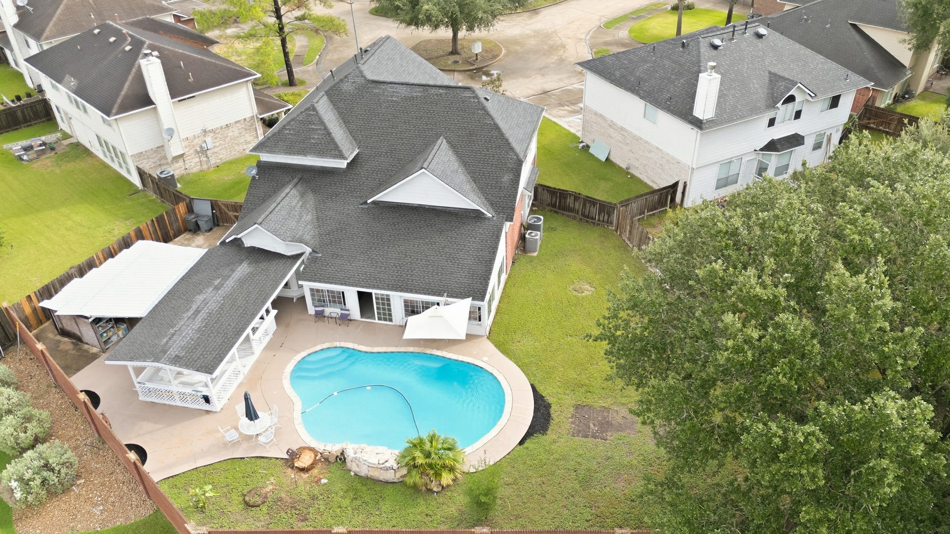 15642 Choke Canyon Drive, Sugar Land, TX 77498