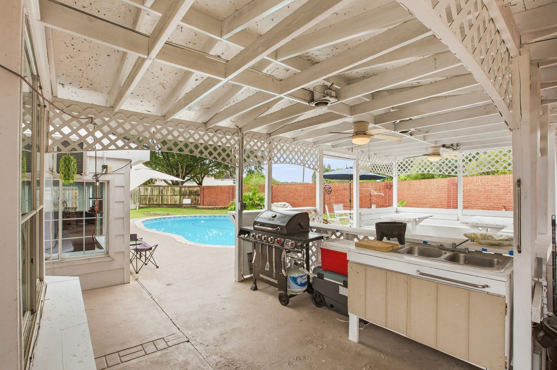 15642 Choke Canyon Drive, Sugar Land, TX 77498