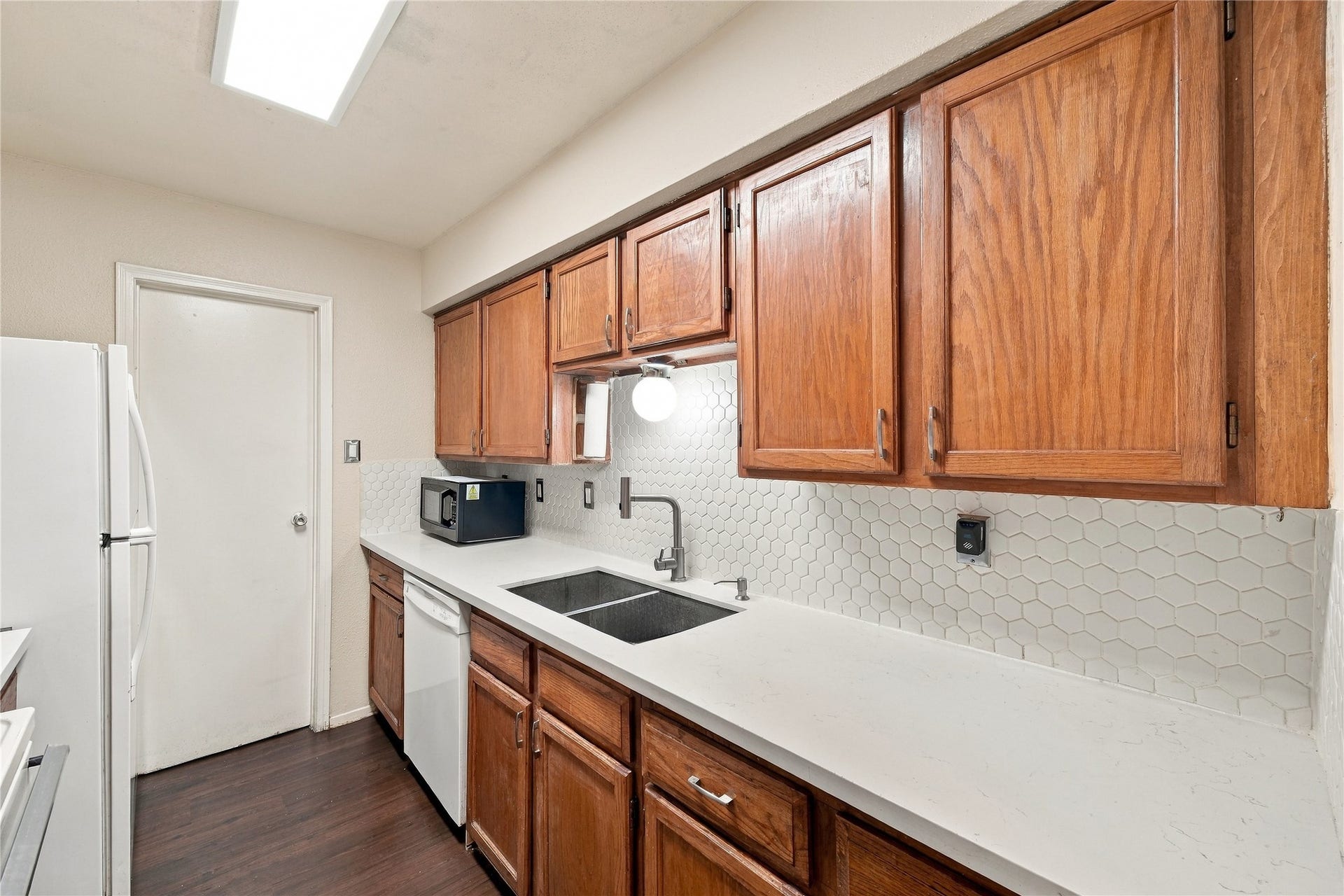 6500 Sands Point Drive, #708, Houston, TX 77074 6500 Sands Point Drive, #708, Houston, TX 77074