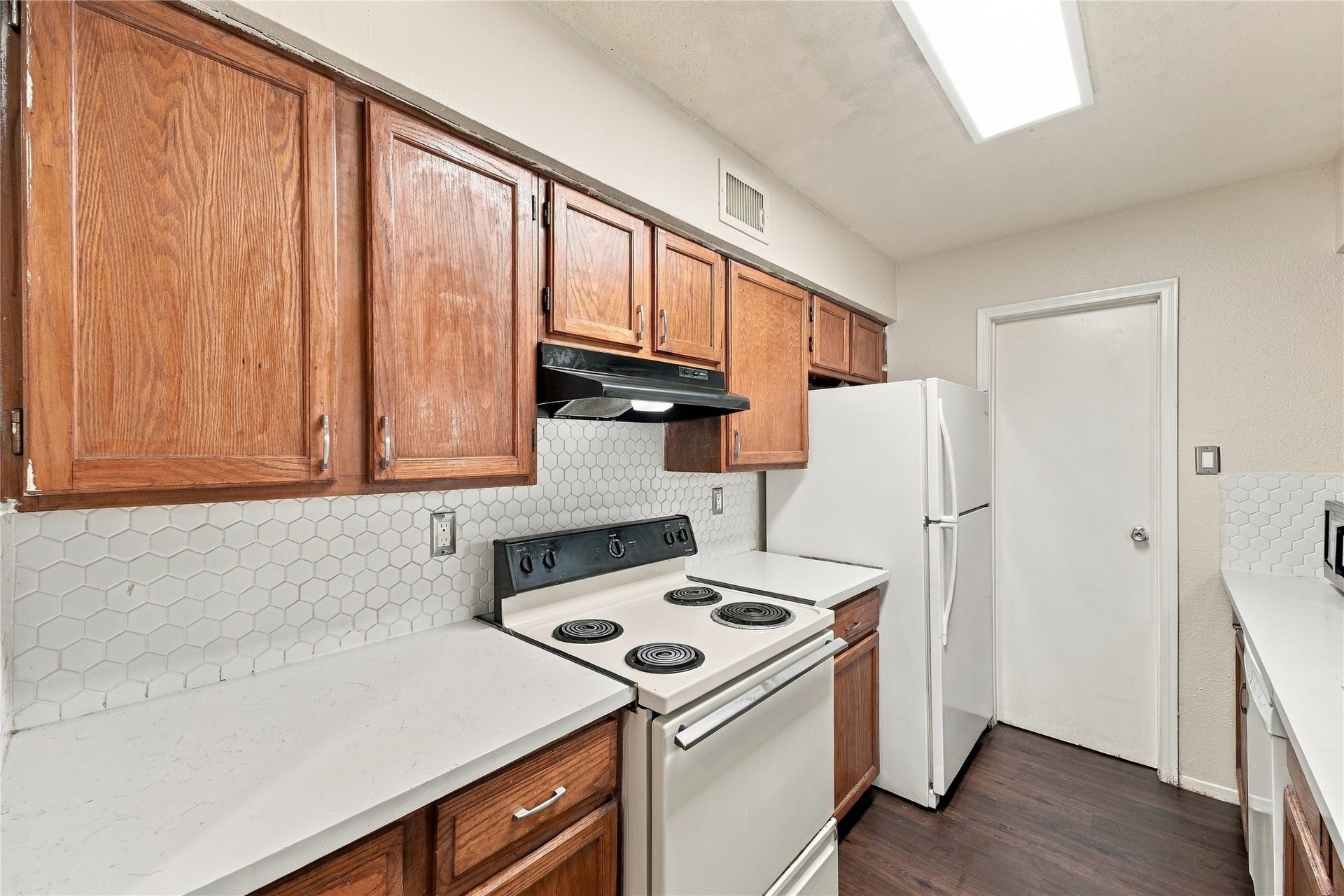 6500 Sands Point Drive, #708, Houston, TX 77074 6500 Sands Point Drive, #708, Houston, TX 77074