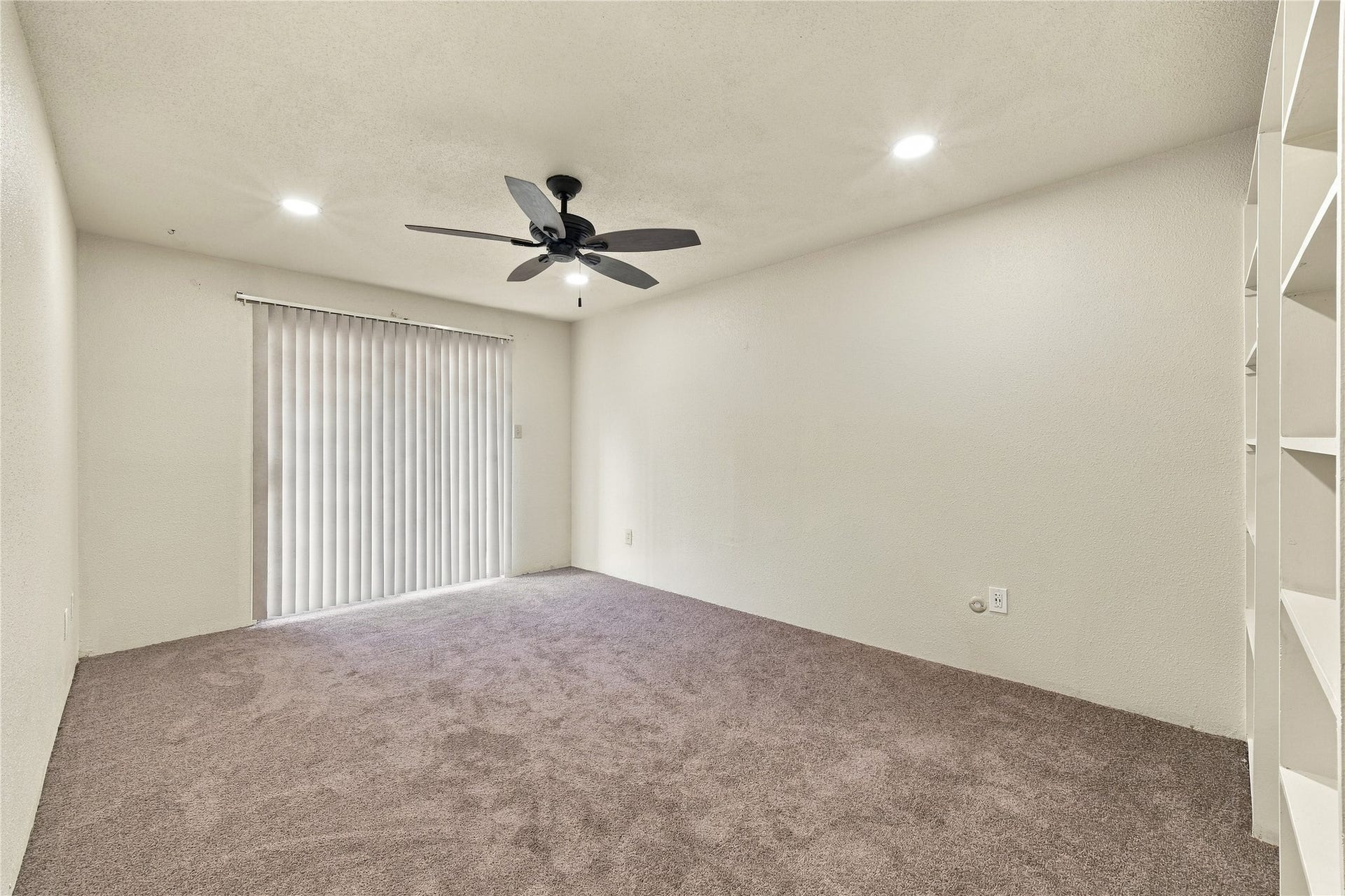 6500 Sands Point Drive, #708, Houston, TX 77074 6500 Sands Point Drive, #708, Houston, TX 77074