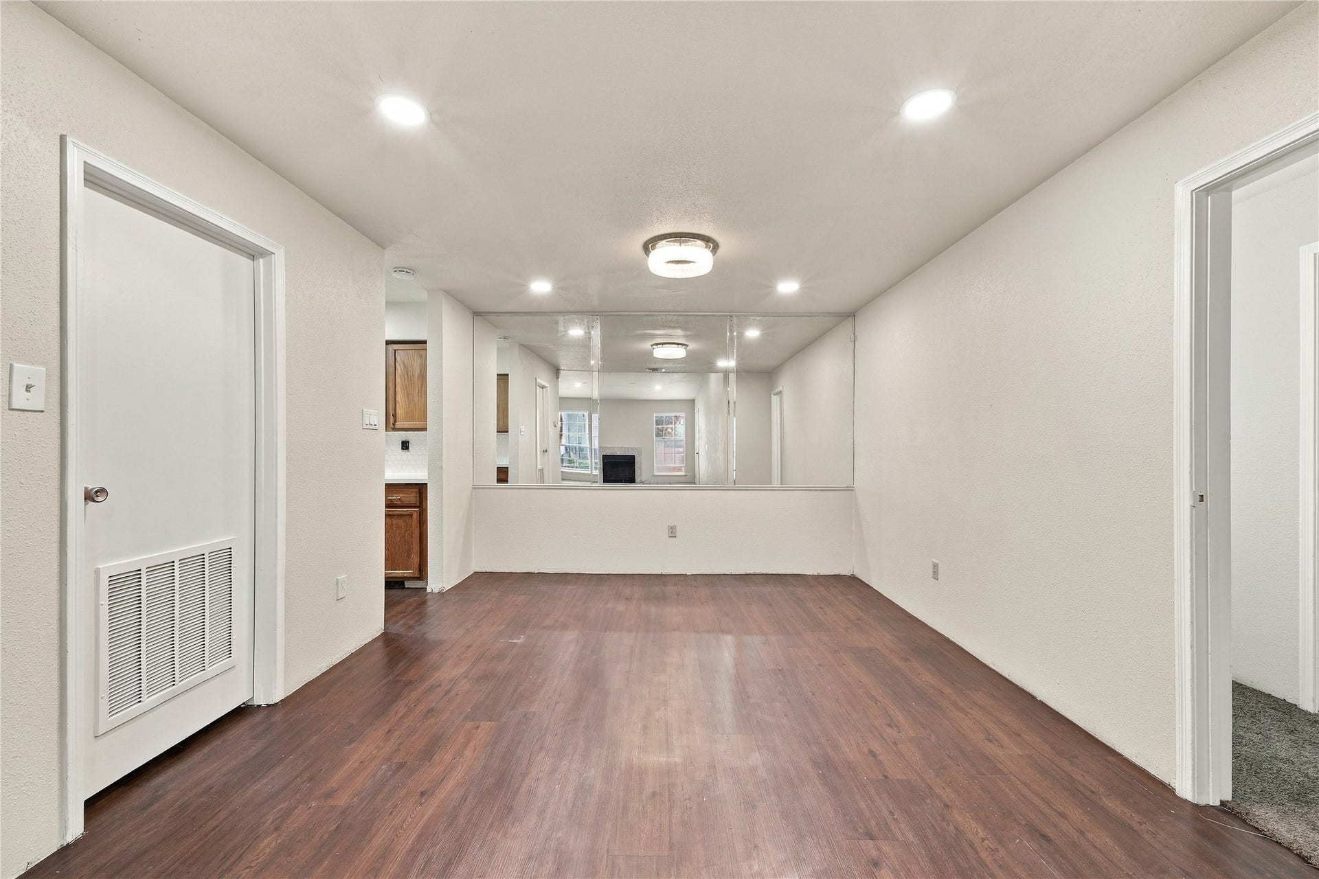 6500 Sands Point Drive, #708, Houston, TX 77074 6500 Sands Point Drive, #708, Houston, TX 77074