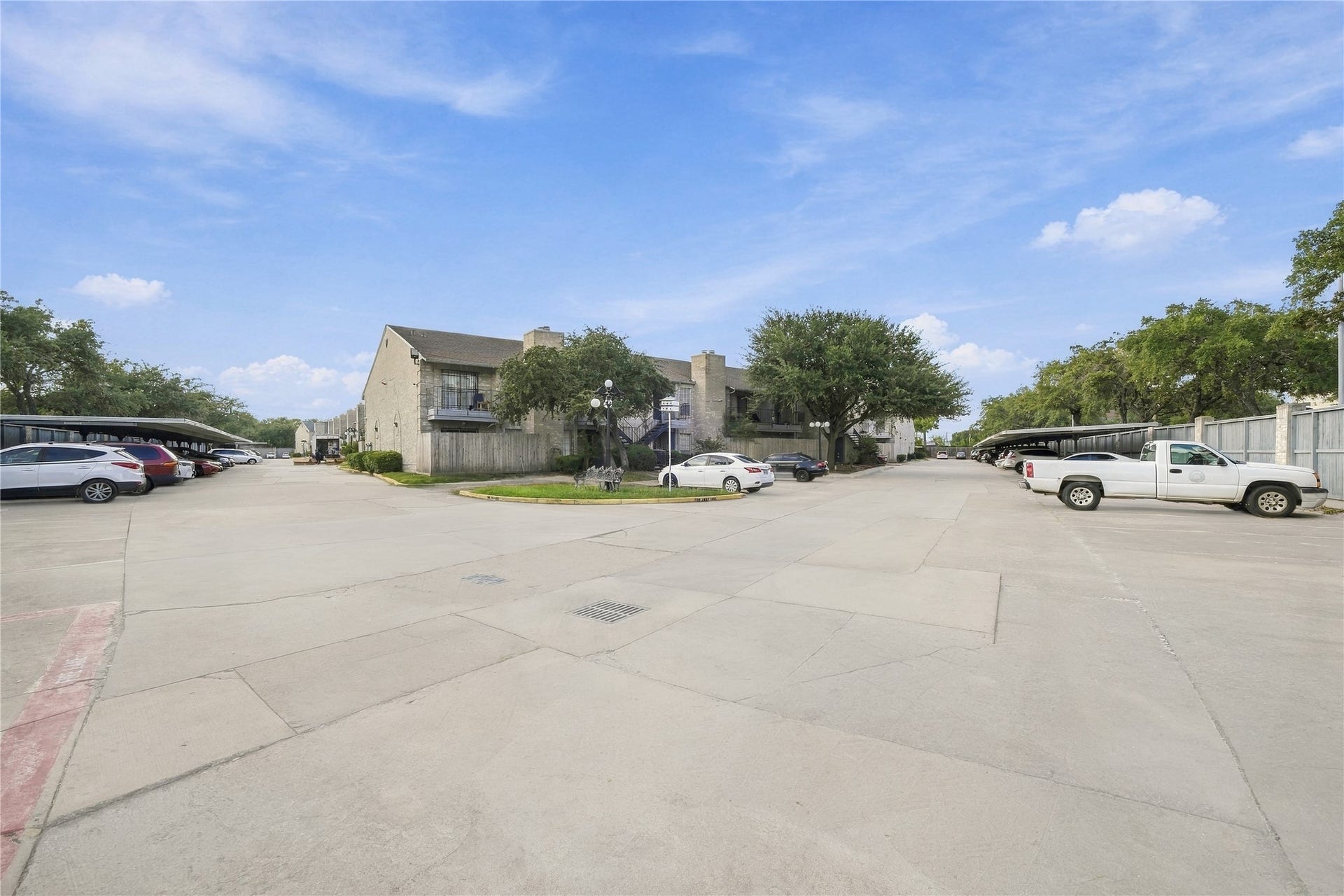 6500 Sands Point Drive, #708, Houston, TX 77074 6500 Sands Point Drive, #708, Houston, TX 77074