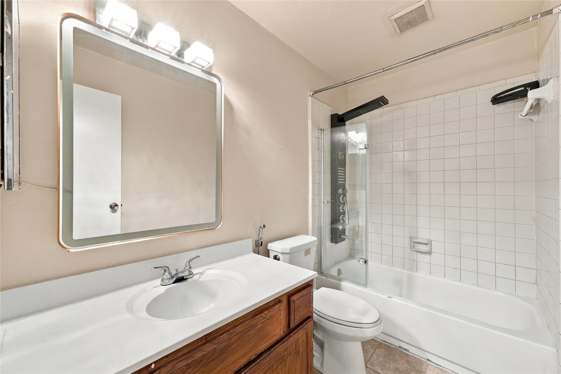 6500 Sands Point Drive, #708, Houston, TX 77074 6500 Sands Point Drive, #708, Houston, TX 77074