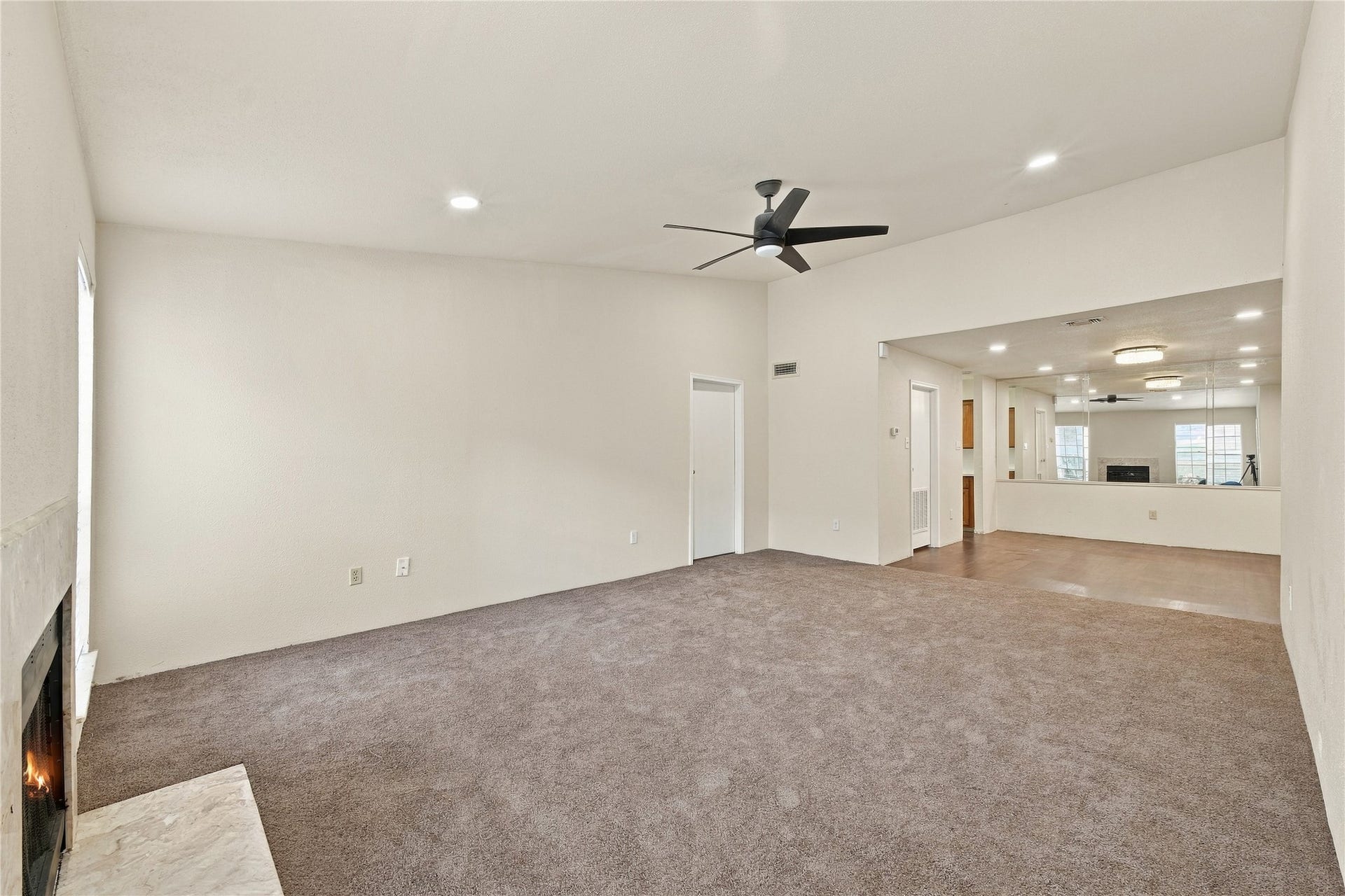 6500 Sands Point Drive, #708, Houston, TX 77074 6500 Sands Point Drive, #708, Houston, TX 77074