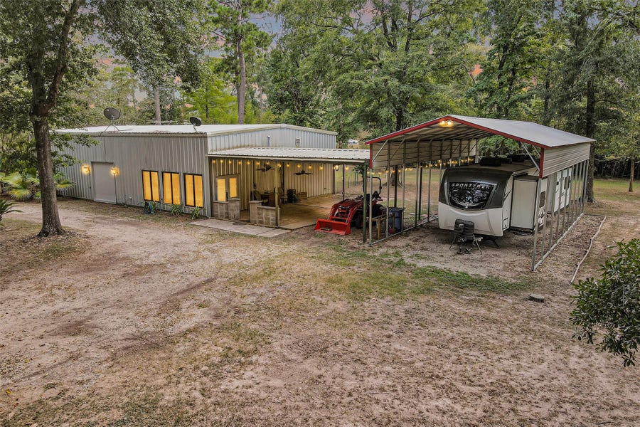 Property photo for 17884 Nonesuch Road, Conroe, TX