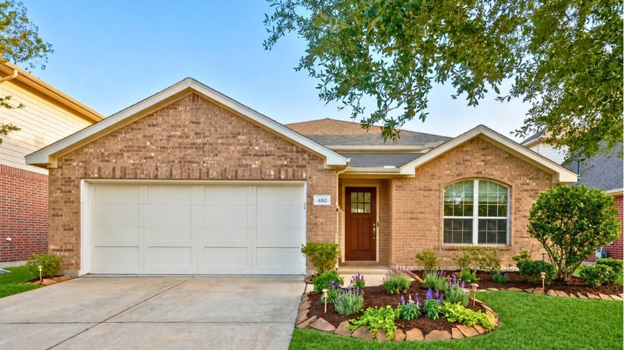 Property photo for 4006 Tranquil Forest, Houston, TX