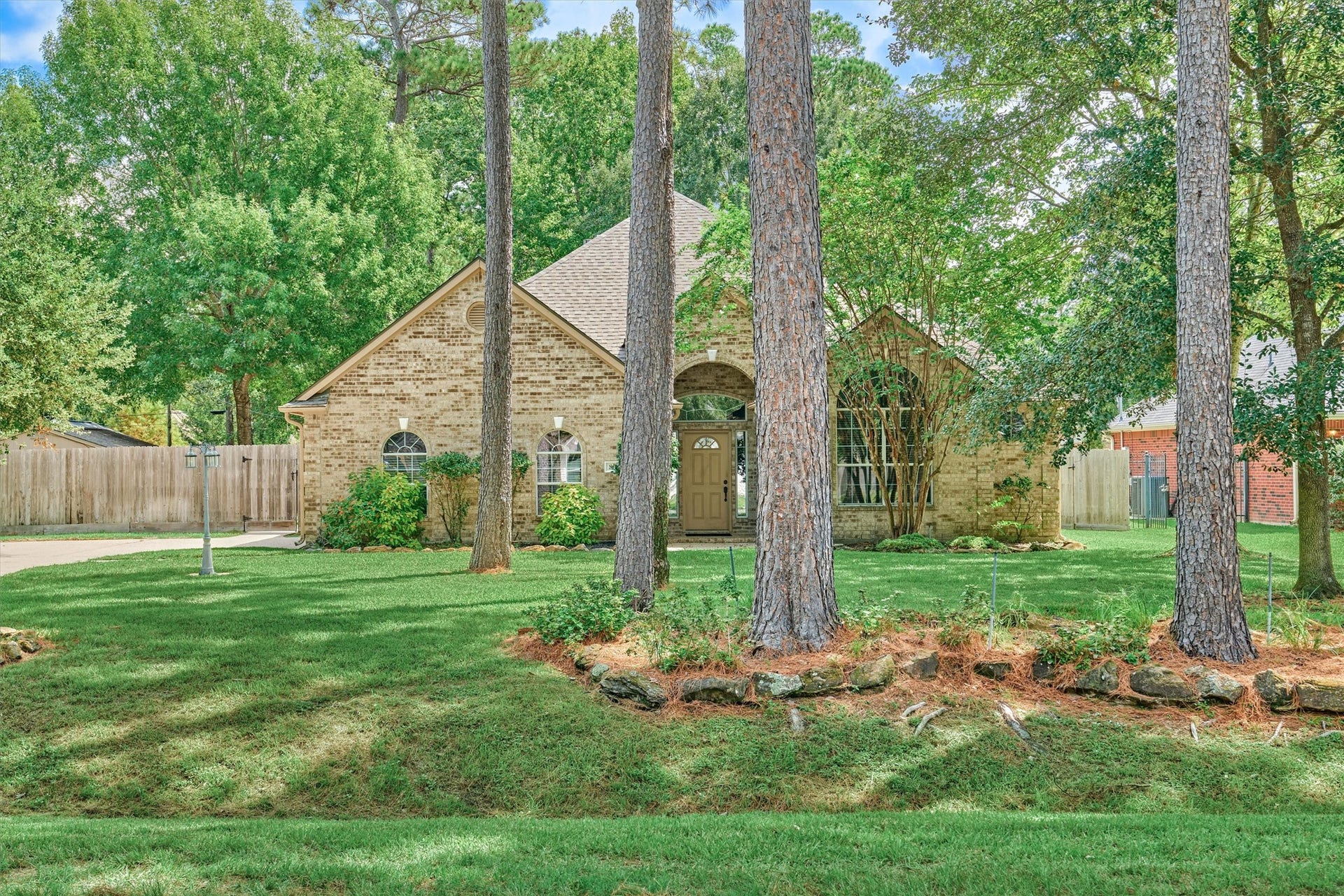 806 Weeping Willow Way, Magnolia, TX 77354 806 Weeping Willow Way, Magnolia, TX 77354