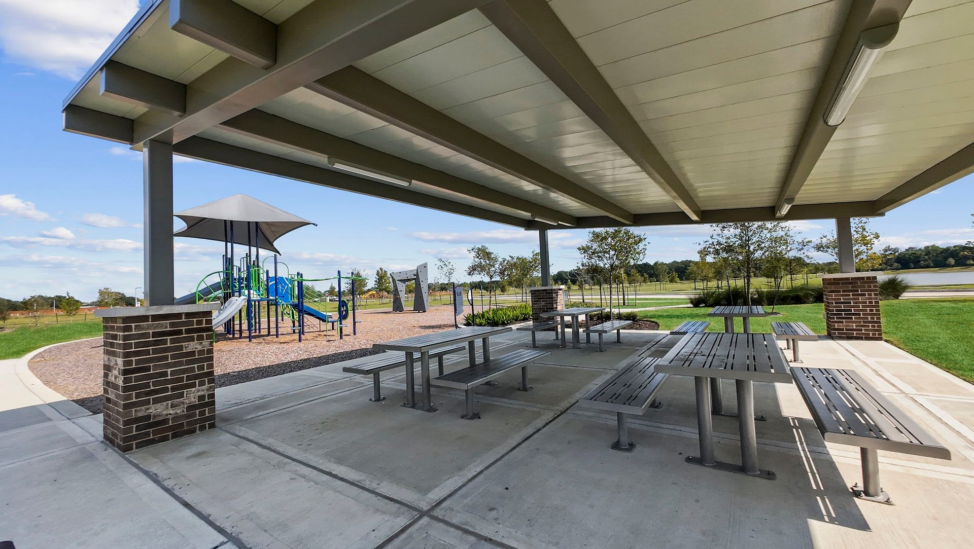 1035 River Coral Lane, Alvin, TX 77511 community photo