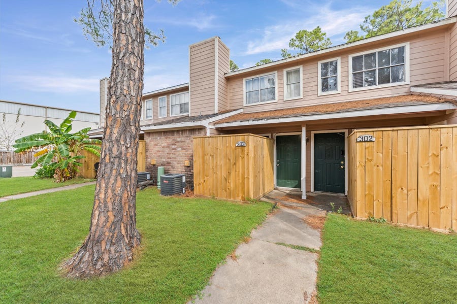 Property photo for 7402 Alabonson Road, #303, Houston, TX