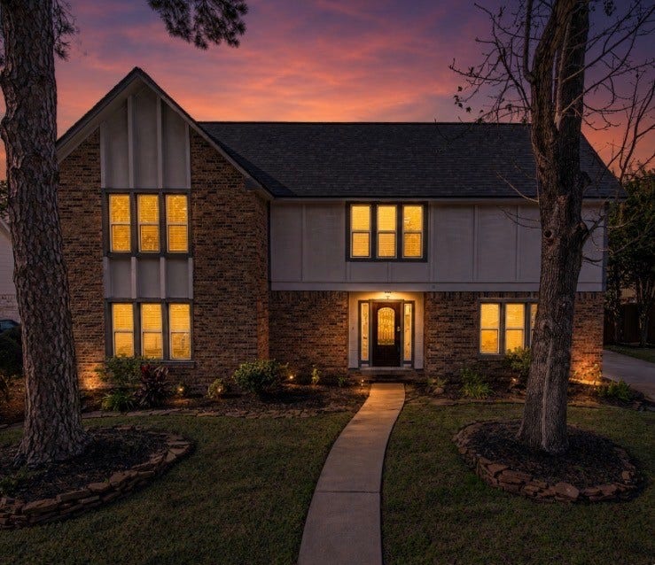 Property photo for 8211 Riverglade Drive, Houston, TX