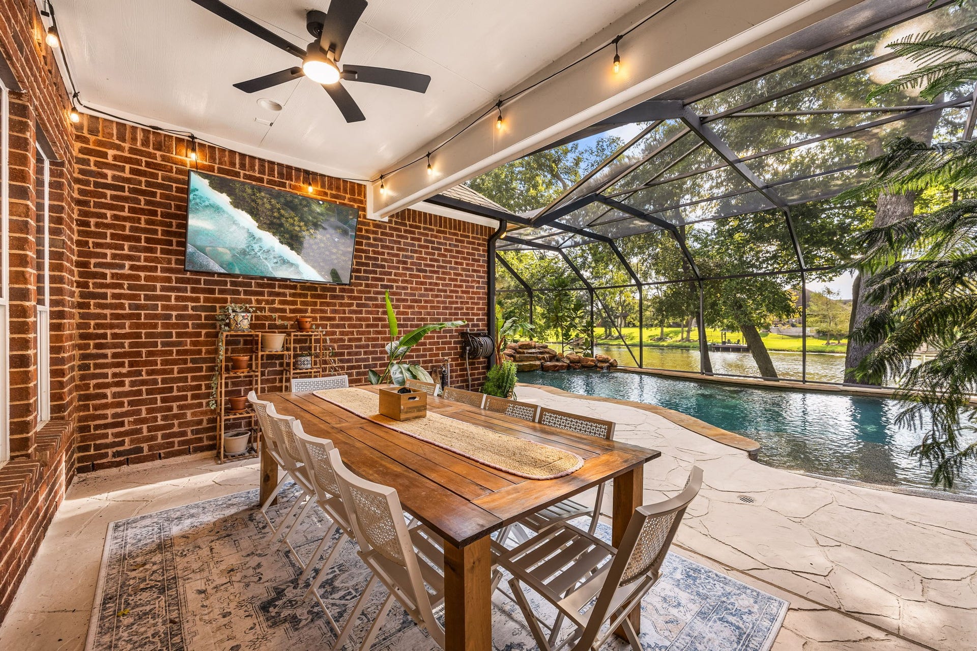 4719 Oxbow Circle W, Fulshear, TX 77441 Enjoy the Game on the Covered Patio Space With Plenty of Space For Outdoor Dining Table or Seating.