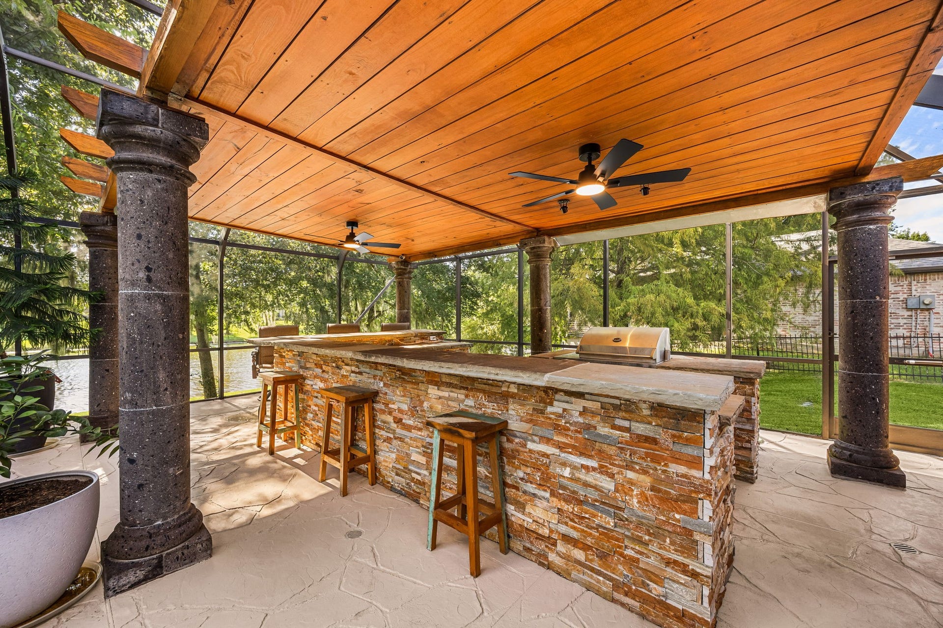 4719 Oxbow Circle W, Fulshear, TX 77441 Outdoor Kitchen