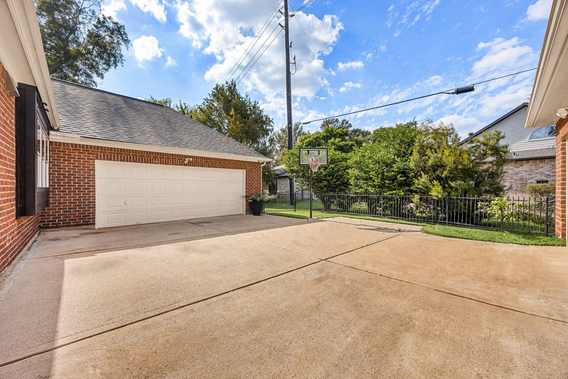 4719 Oxbow Circle W, Fulshear, TX 77441 4719 Oxbow Circle W, Fulshear, TX 77441