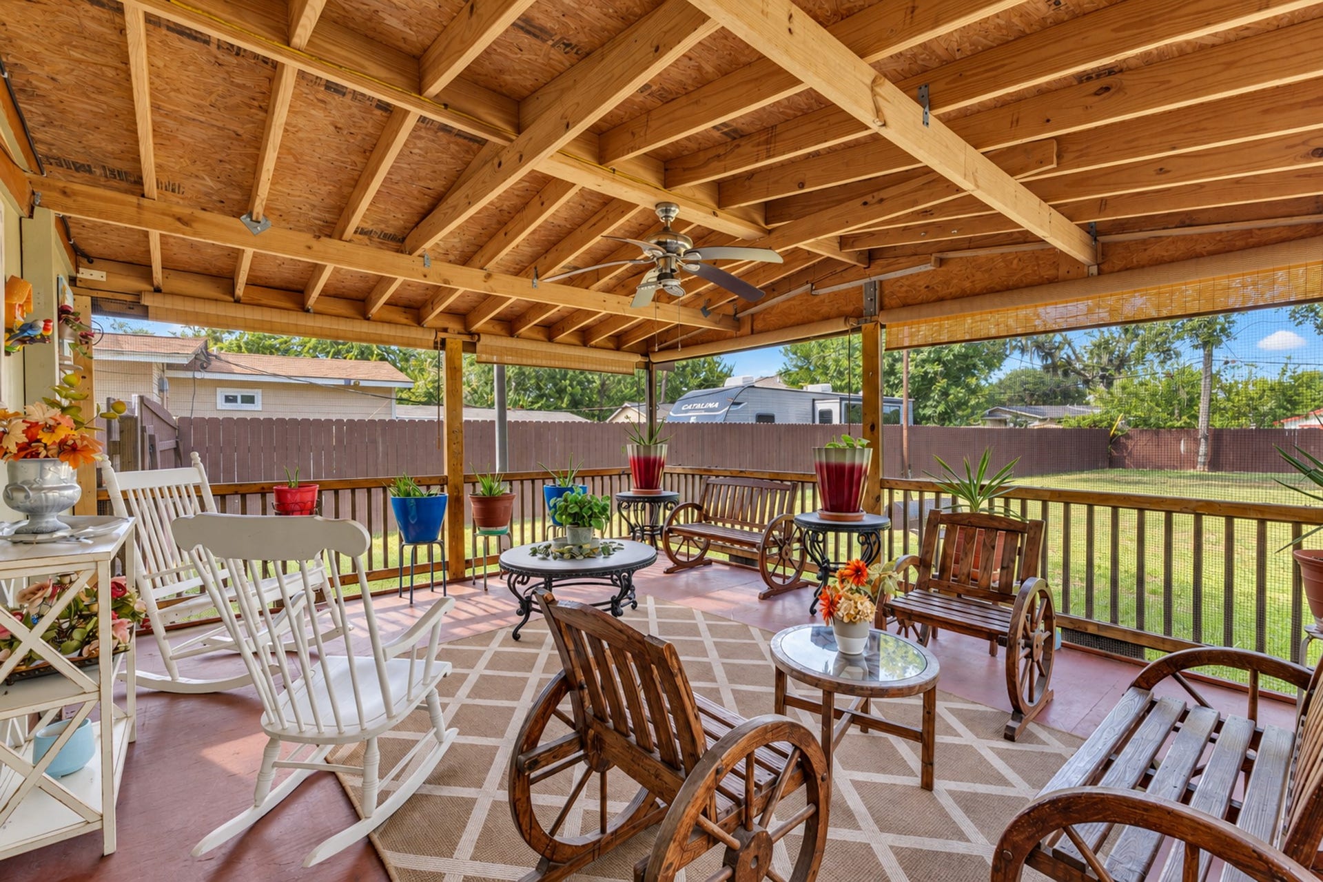307 Azalea Street, Lake Jackson, TX 77566