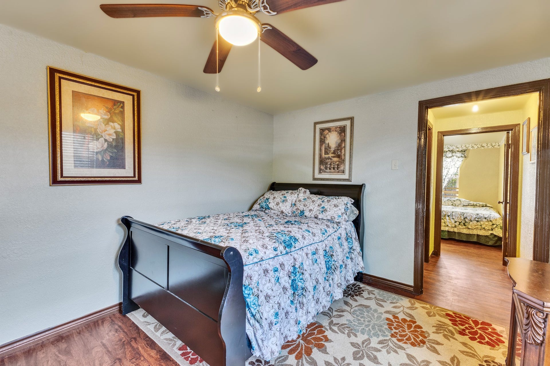307 Azalea Street, Lake Jackson, TX 77566