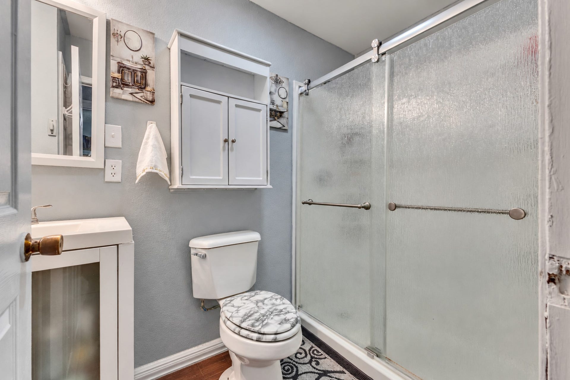 307 Azalea Street, Lake Jackson, TX 77566