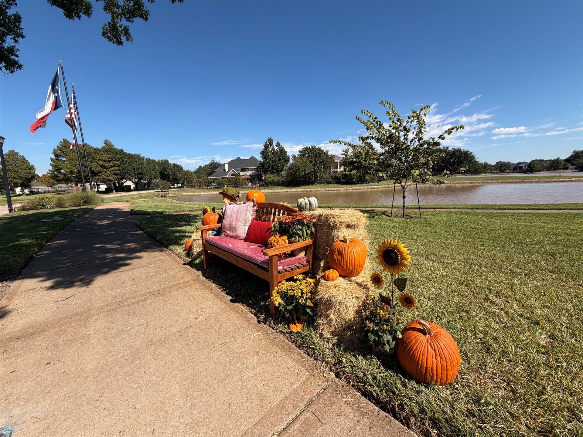 3303 Thistlegrove Lane, Sugar Land, TX 77498 3303 Thistlegrove Lane, Sugar Land, TX 77498