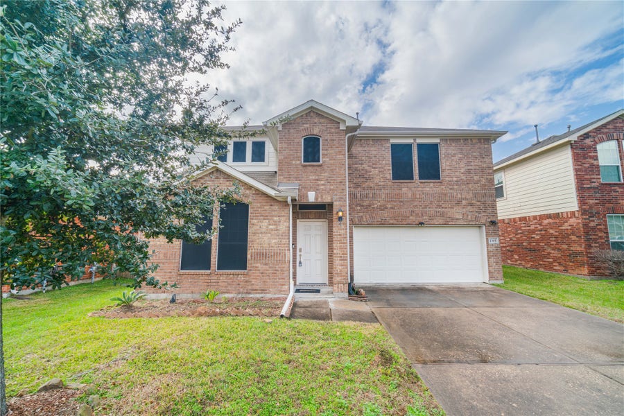 Property photo for 1315 Squire Drive, Baytown, TX