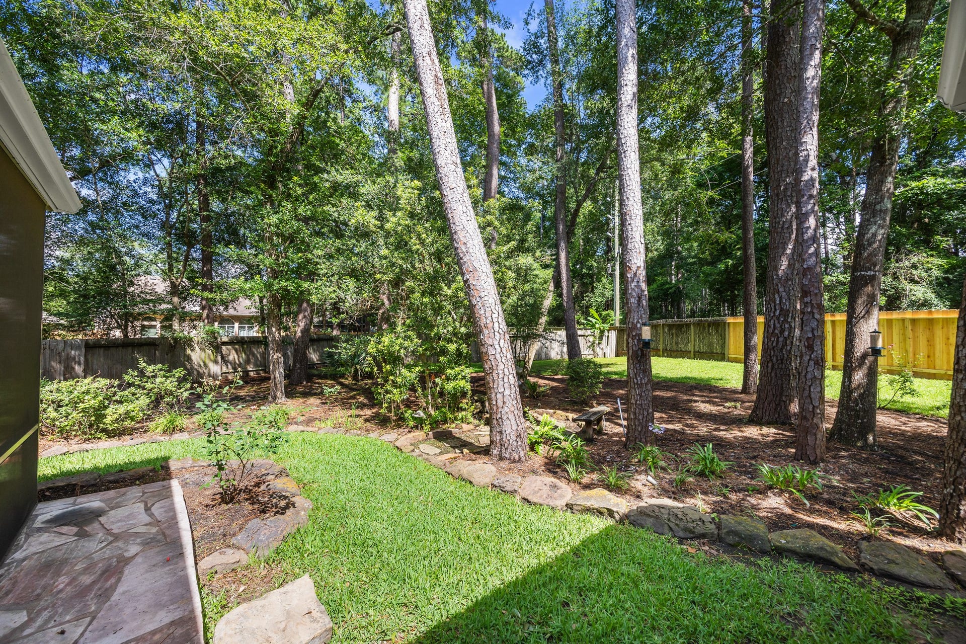 2 Gilded Crest Court, The Woodlands, TX 77382 2 Gilded Crest Court, The Woodlands, TX 77382