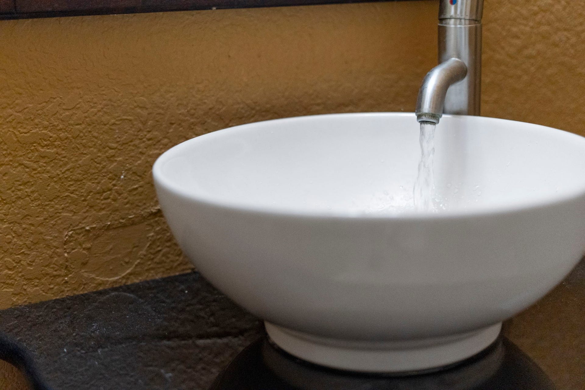 3407 Autumn Bend Drive, Sugar Land, TX 77479 A stylish vessel sink adds a modern and elegant touch.