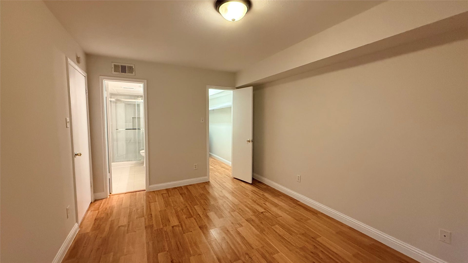 4643 Wild Indigo Street, #411, Houston, TX 77027 4643 Wild Indigo Street, #411, Houston, TX 77027