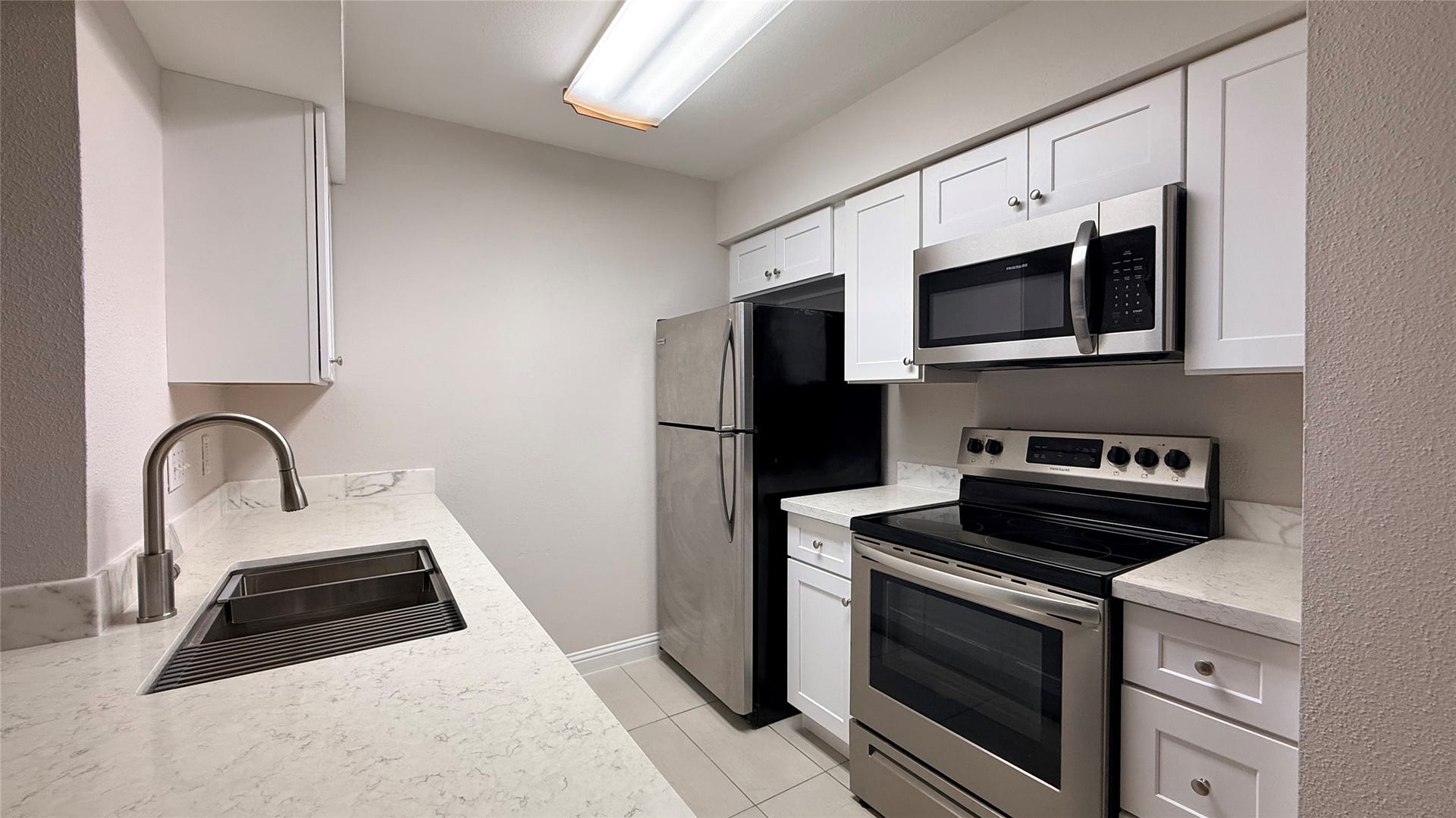 4643 Wild Indigo Street, #411, Houston, TX 77027 4643 Wild Indigo Street, #411, Houston, TX 77027