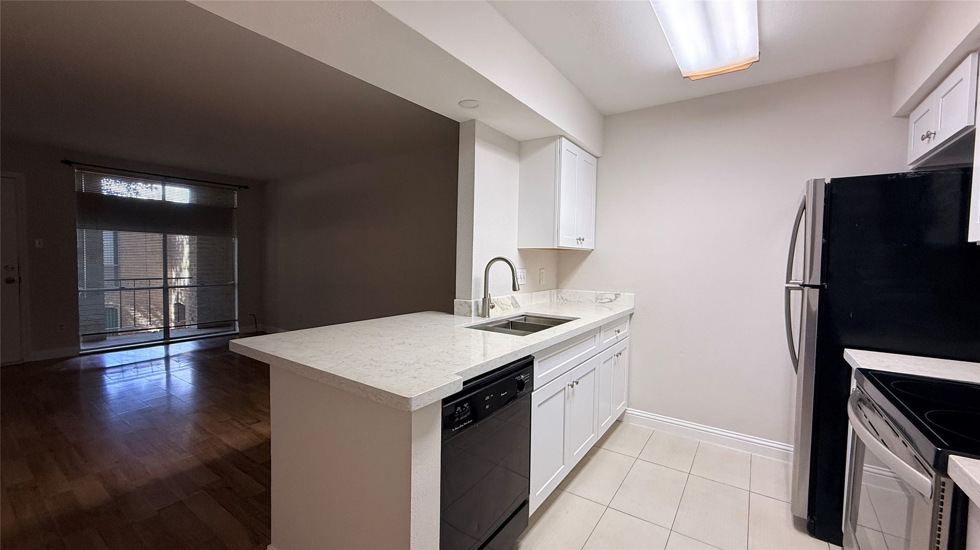4643 Wild Indigo Street, #411, Houston, TX 77027 4643 Wild Indigo Street, #411, Houston, TX 77027