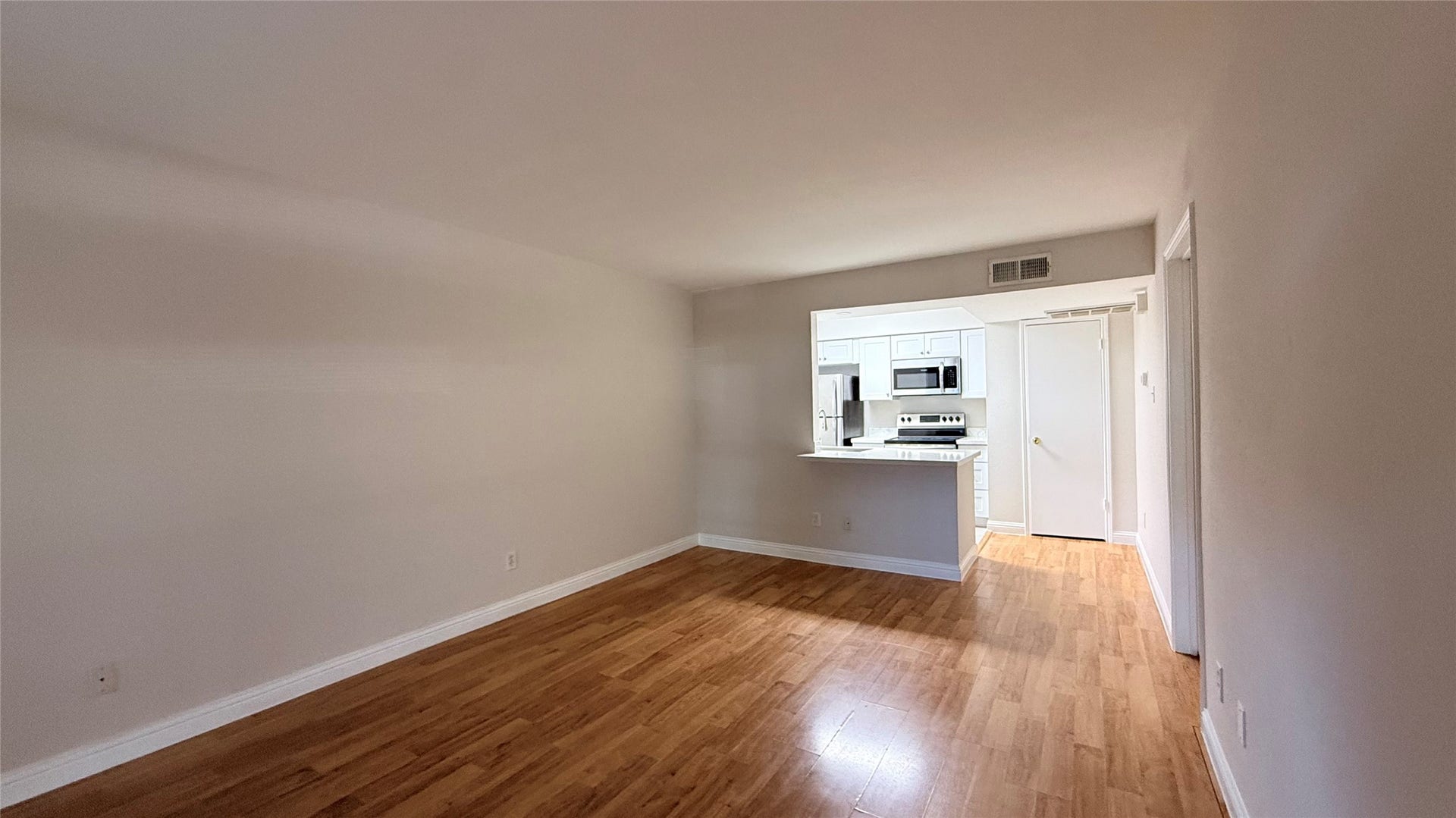 4643 Wild Indigo Street, #411, Houston, TX 77027 4643 Wild Indigo Street, #411, Houston, TX 77027