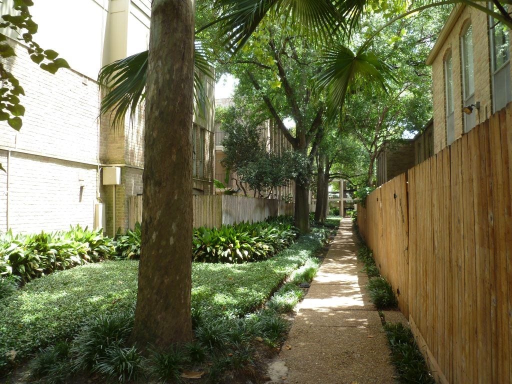 4643 Wild Indigo Street, #411, Houston, TX 77027 4643 Wild Indigo Street, #411, Houston, TX 77027