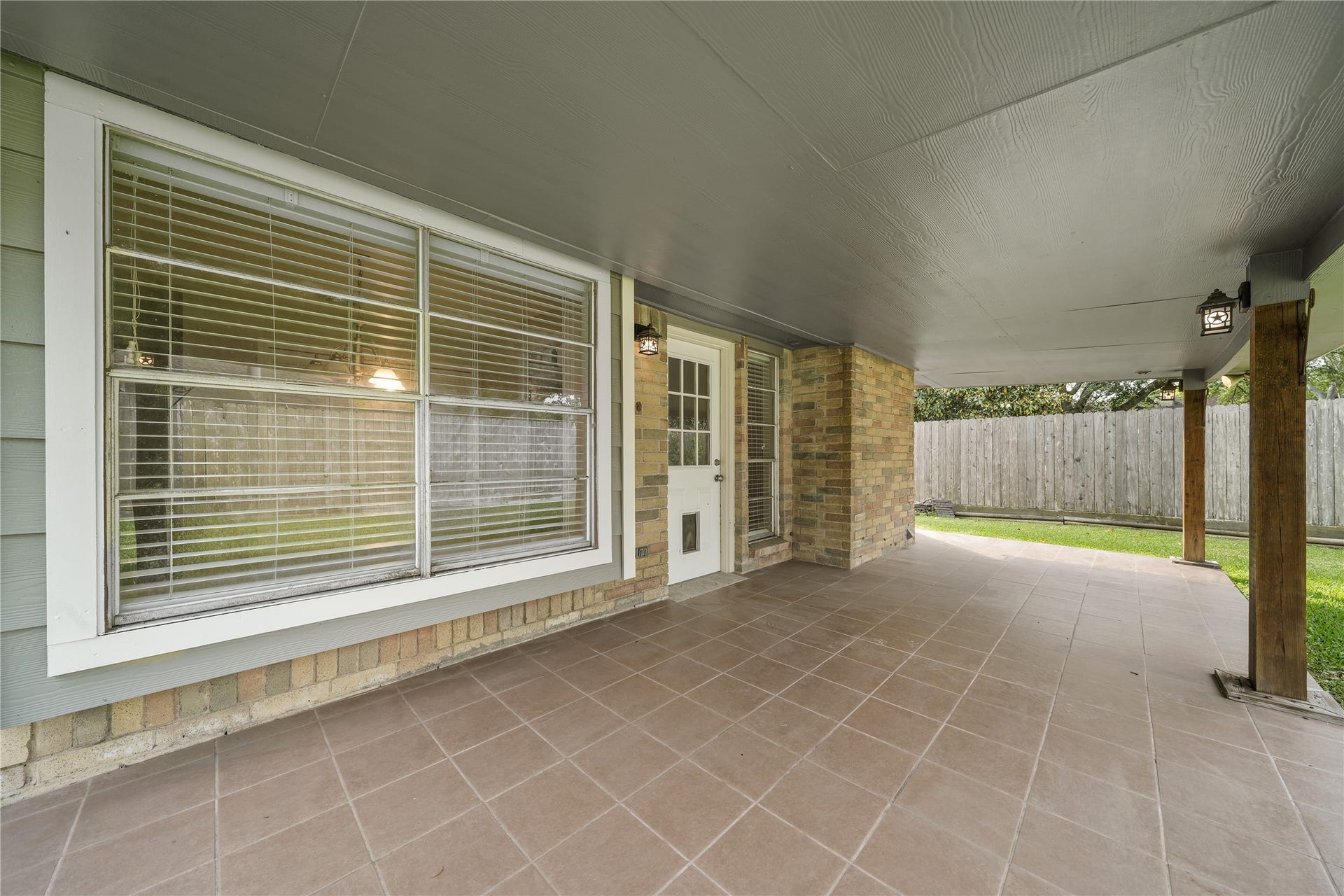 16826 Cobble Ridge Drive, Sugar Land, TX 77498 16826 Cobble Ridge Drive, Sugar Land, TX 77498