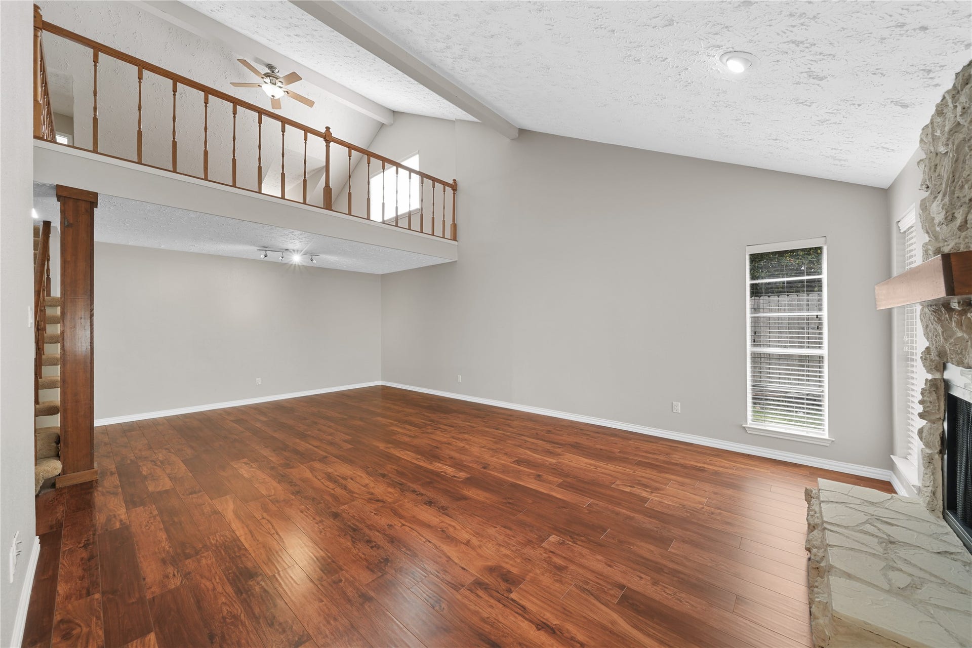 16826 Cobble Ridge Drive, Sugar Land, TX 77498 16826 Cobble Ridge Drive, Sugar Land, TX 77498