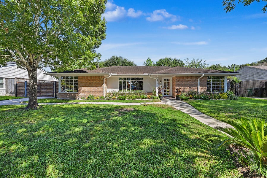 Property photo for 10615 Atwell Drive, Houston, TX