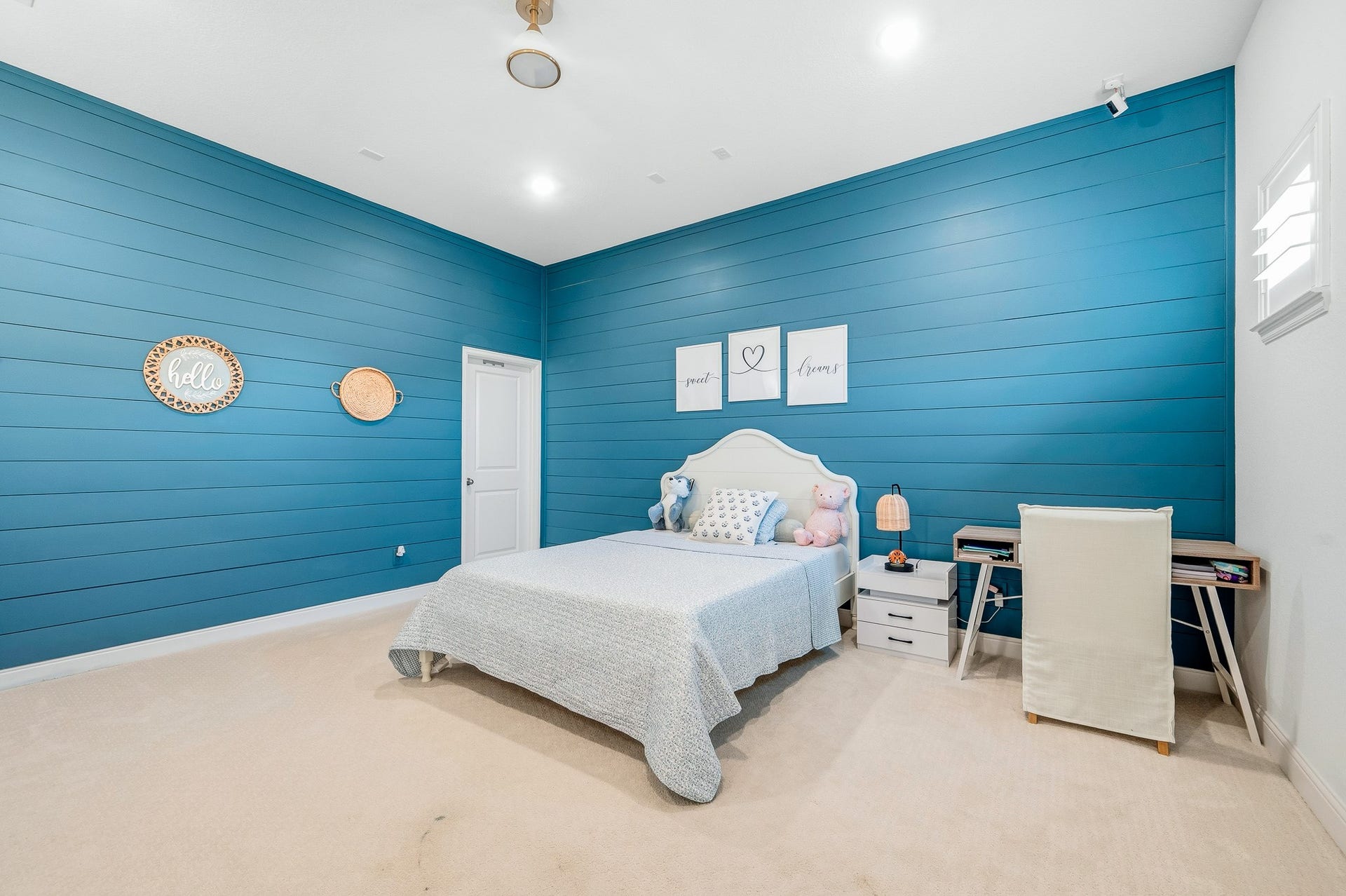 2211 Myrtle Manor Lane, Katy, TX 77493 2211 Myrtle Manor Lane, Katy, TX 77493