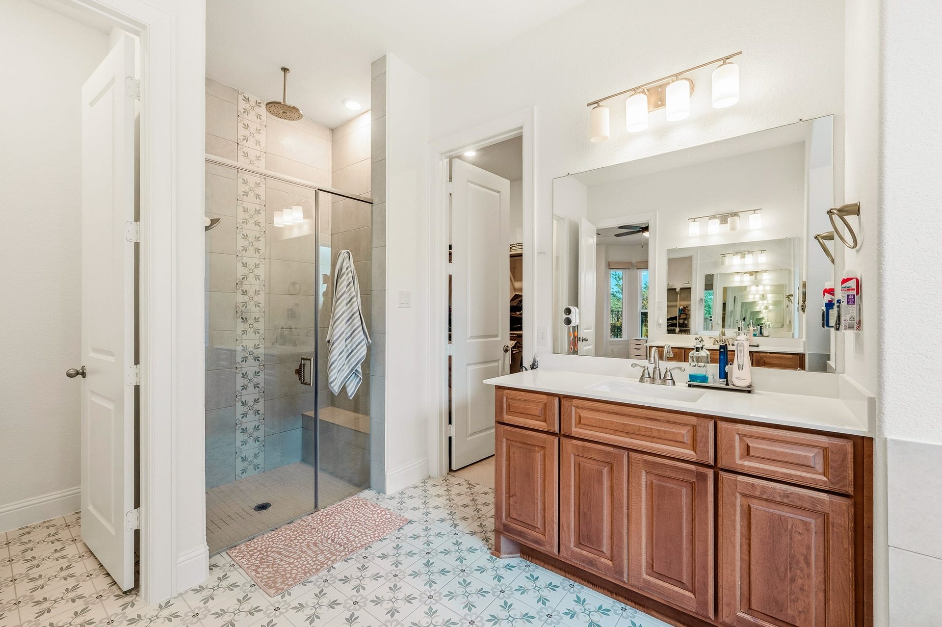 2211 Myrtle Manor Lane, Katy, TX 77493 2211 Myrtle Manor Lane, Katy, TX 77493