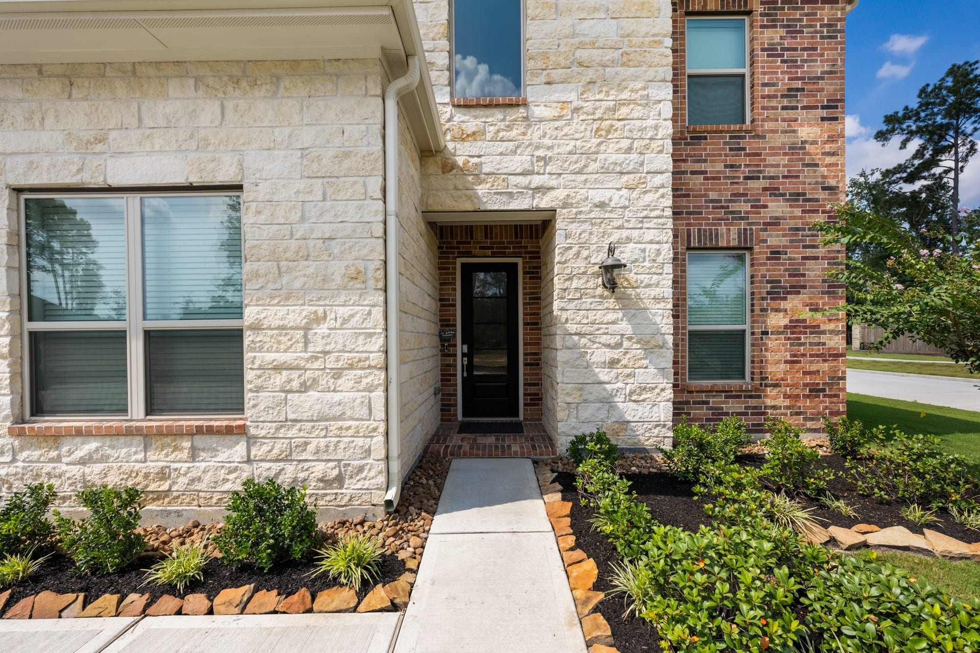 22014 Gateway Arch Drive, Porter, TX 77365