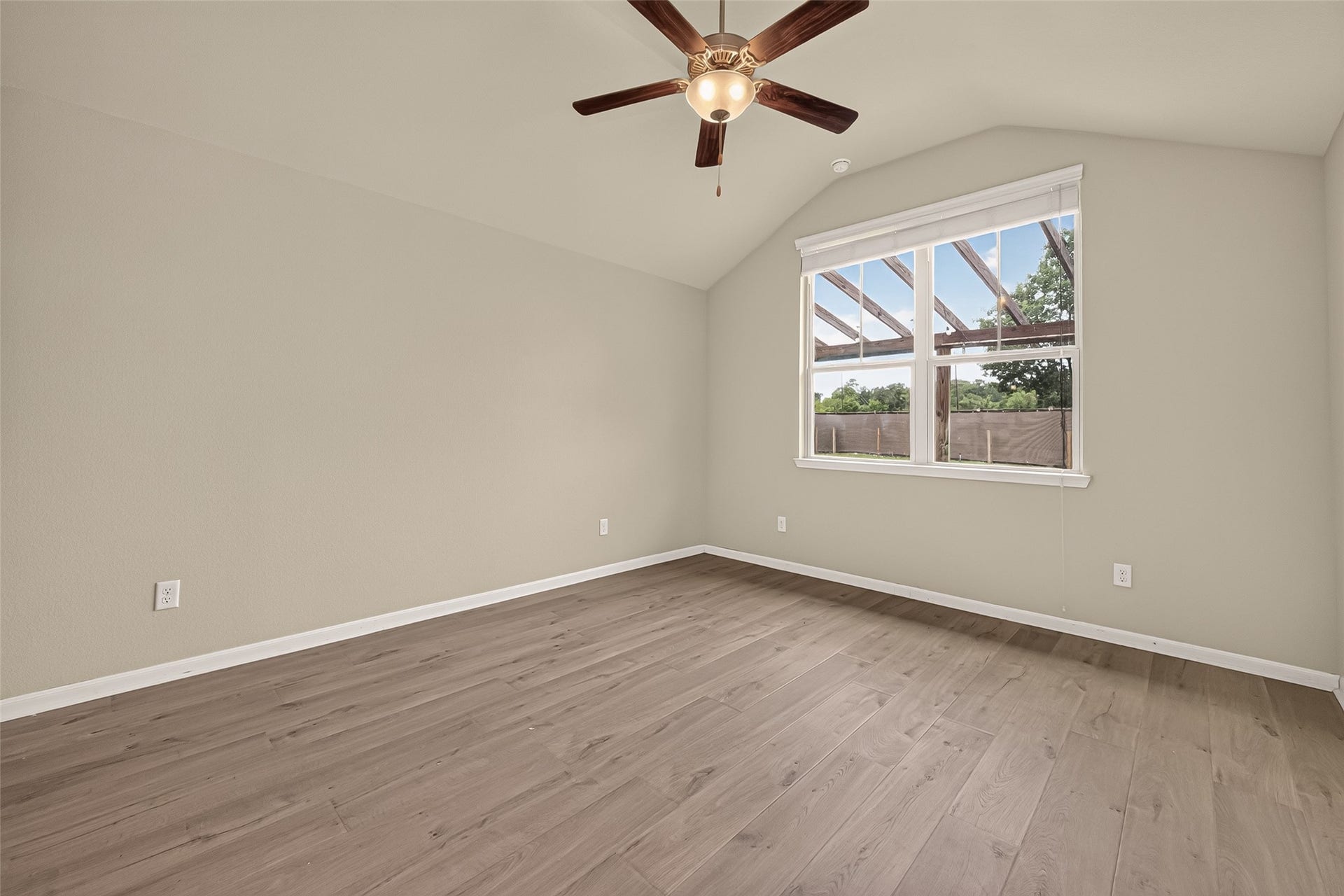 143 Brocks Lane, Montgomery, TX 77356 143 Brocks Lane, Montgomery, TX 77356