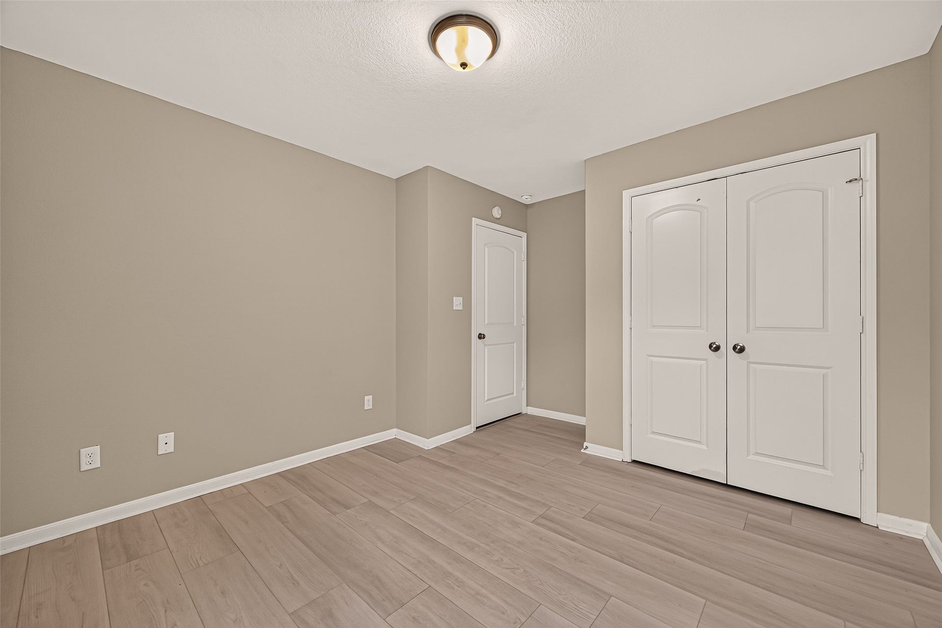 143 Brocks Lane, Montgomery, TX 77356 143 Brocks Lane, Montgomery, TX 77356