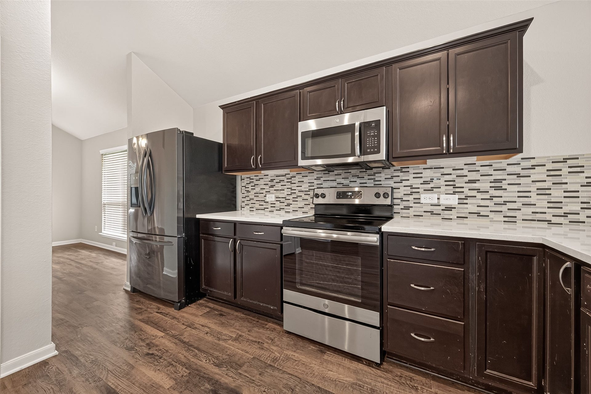143 Brocks Lane, Montgomery, TX 77356 143 Brocks Lane, Montgomery, TX 77356