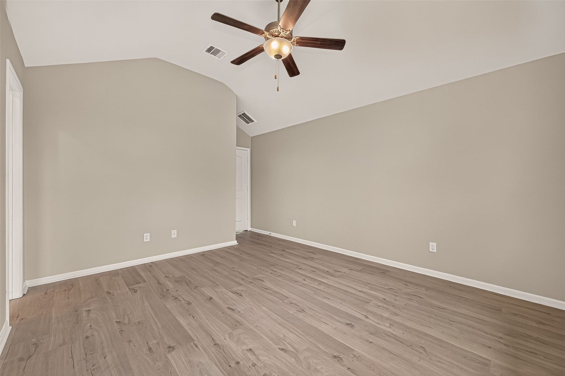 143 Brocks Lane, Montgomery, TX 77356 143 Brocks Lane, Montgomery, TX 77356